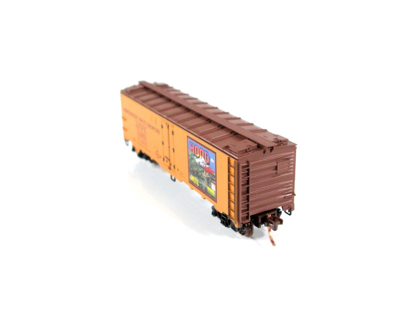 N Scale ***HOOD APPLES*** Reefer #08, AFPX #11203 --- Micro Trains, Lowell Smith