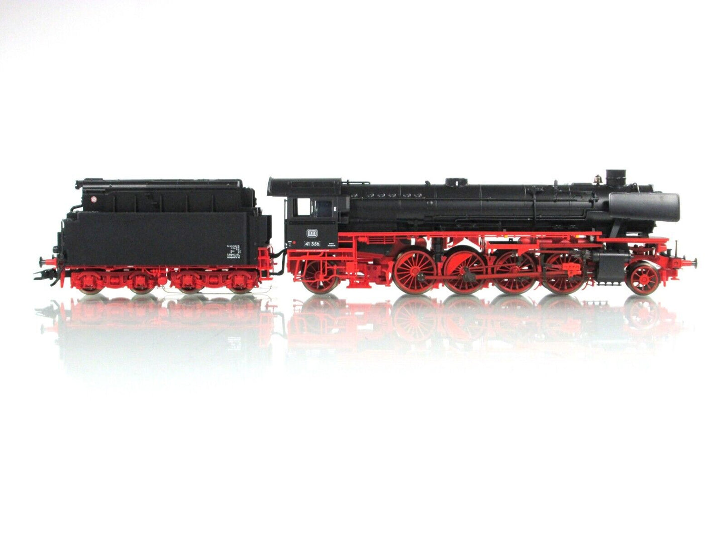 HO Scale **GERMAN DB** 2-8-2 Class 41 Locomotive - Marklin 37927, Digital, Sound