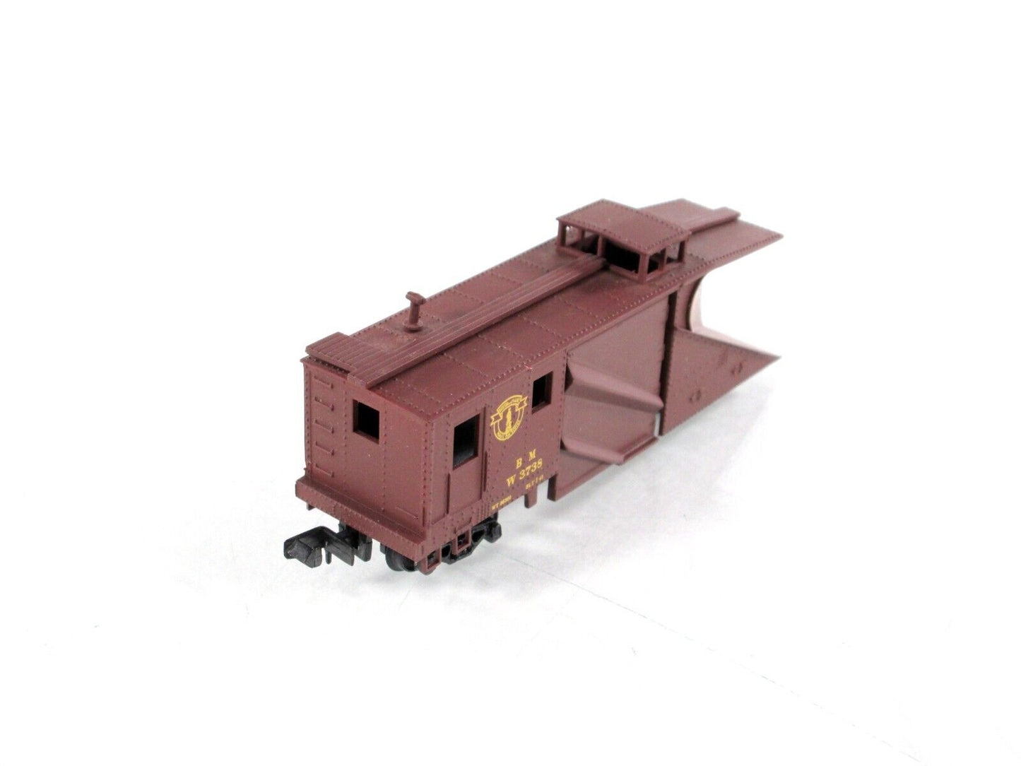 N Scale ***BOSTON & MAINE*** Russell Snow Plow #3738 - Walthers 932-8507 ***RARE
