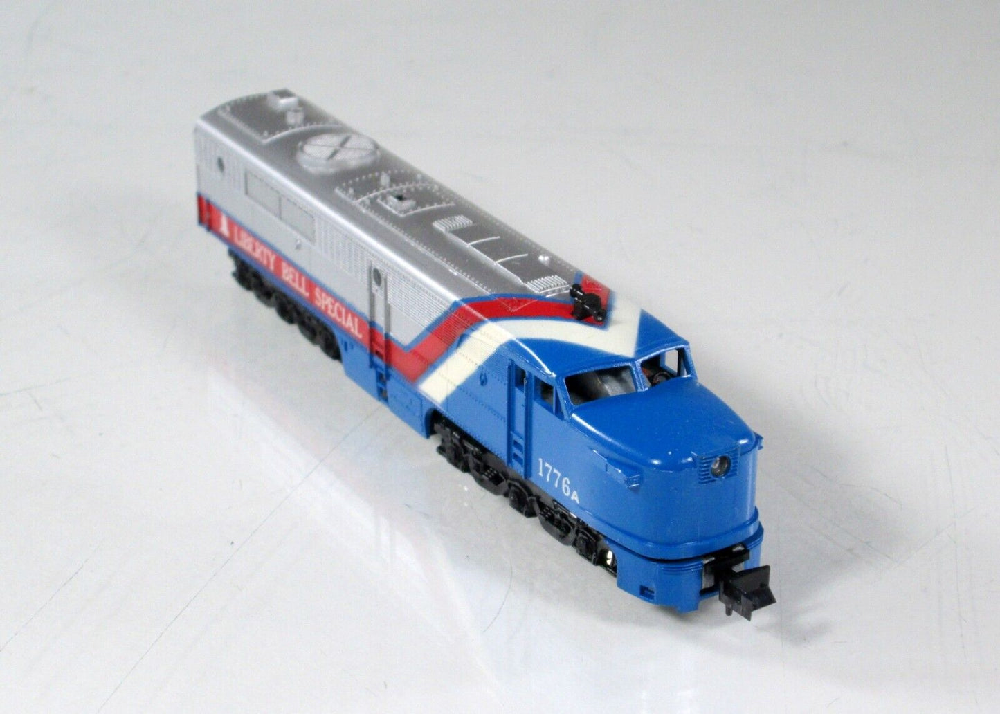 N Scale ***LIBERTY BELL SPECIAL*** PA-1 Locomotive, 1776A - Con-Cor 2061A **RARE