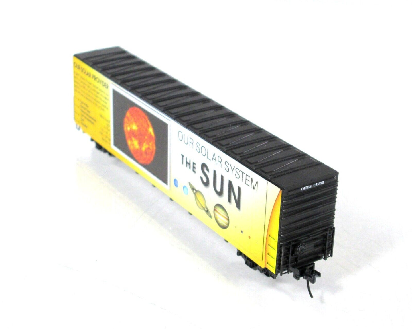 N Scale ***SUN*** Solar System Planet Series 60' Box Car - Micro Trains 10202830