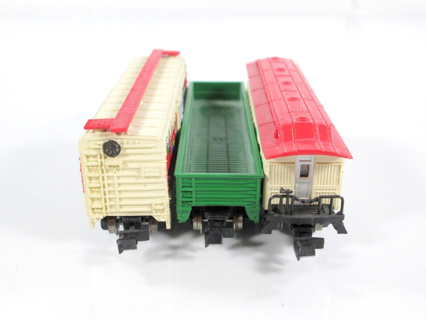 N Scale **WHITE CHRISTMAS EXPRESS** Passenger & Freight Car Set - Bachmann 24016