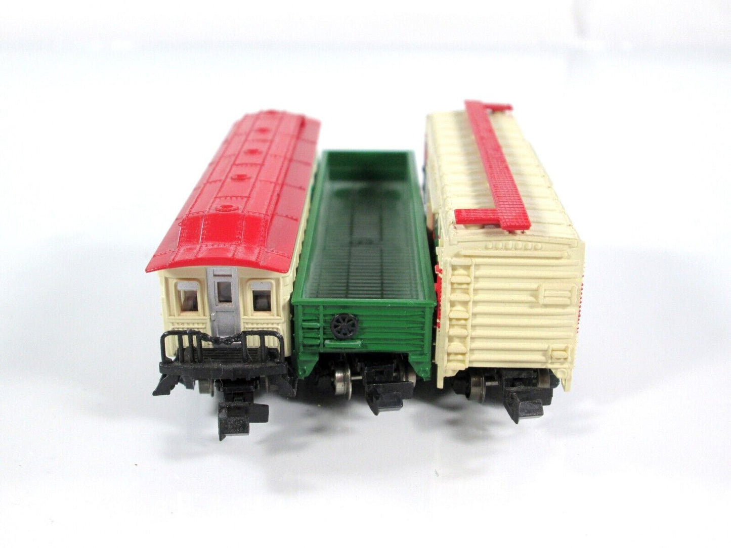 N Scale **WHITE CHRISTMAS EXPRESS** Passenger & Freight Car Set - Bachmann 24016