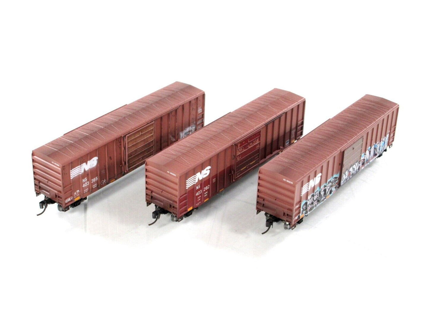 N Scale **NORFOLK SOUTHERN** Weathered, Graffiti Box Cars -Micro Trains 99305012