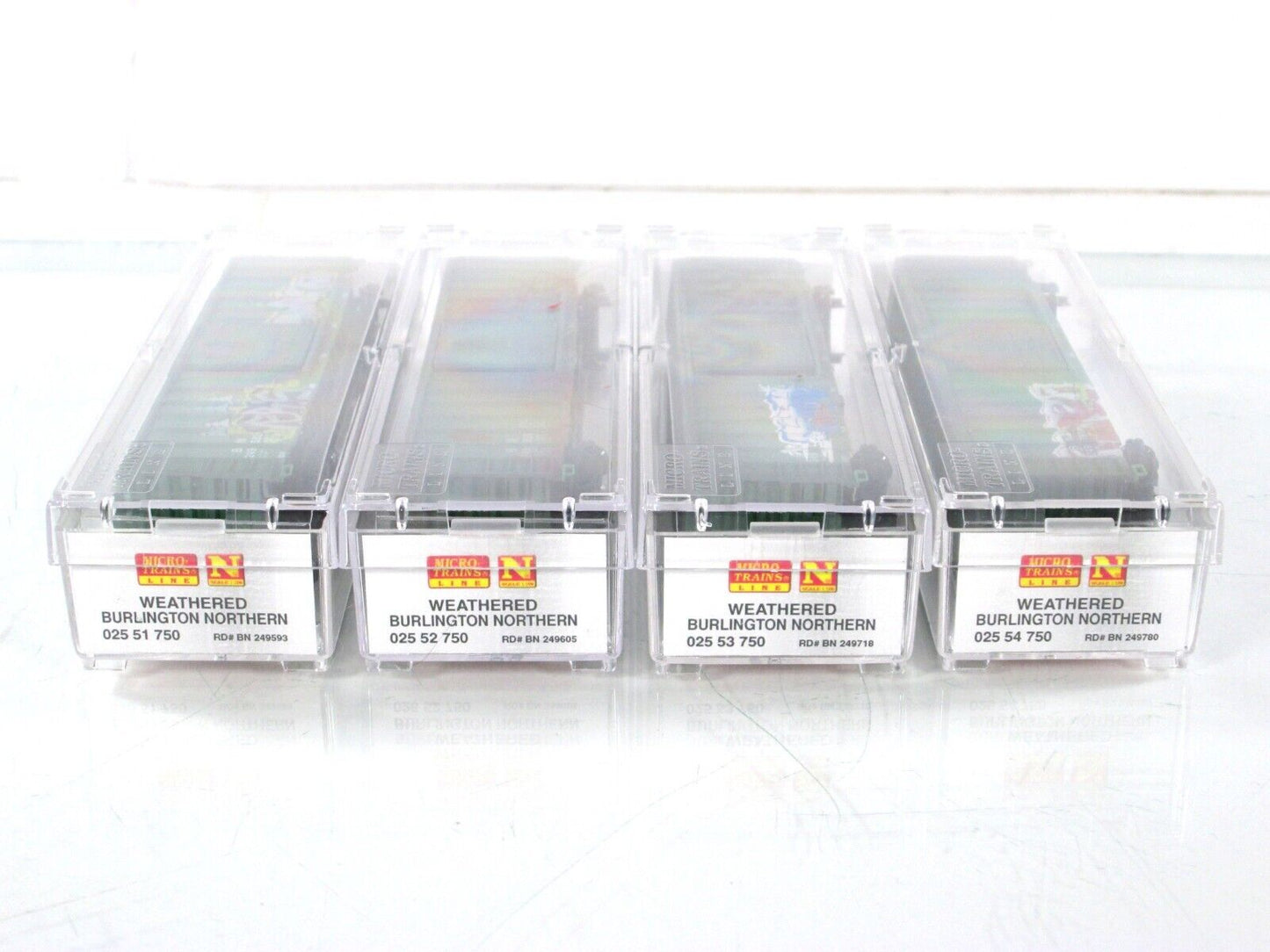 N Scale *BURLINGTON NORTHERN* Weathered Graffiti Box Cars -Micro Trains 99305090
