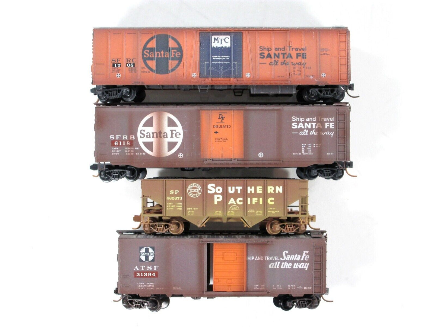 N Scale ** ATSF / SP ** Weathered Box Car, Hopper 4-Pack - Micro Trains 99305190