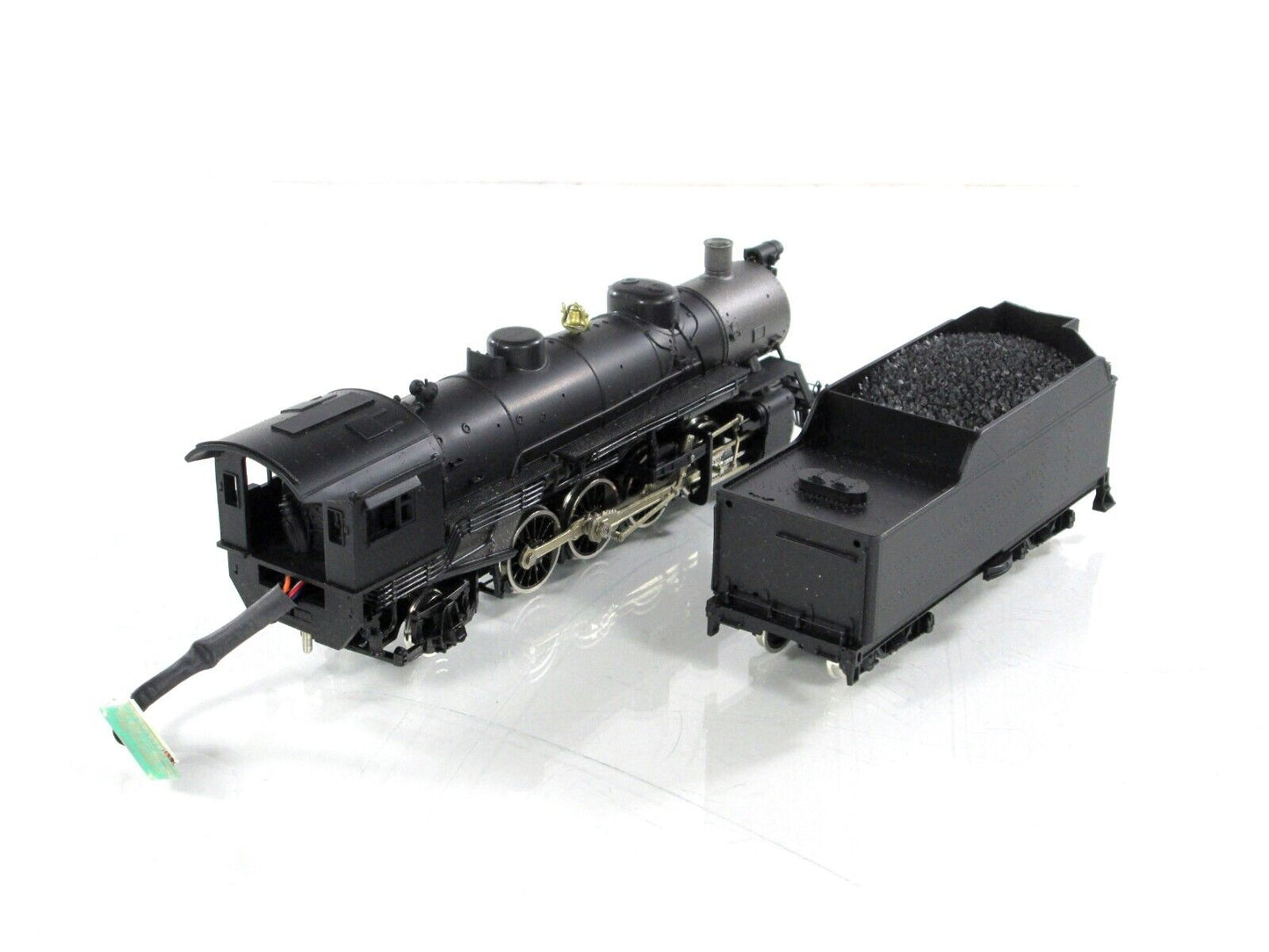 HO Scale ***USRA 2-8-2*** Locomotive, Unlettered -Athearn Genesis G9000, DCC Rdy
