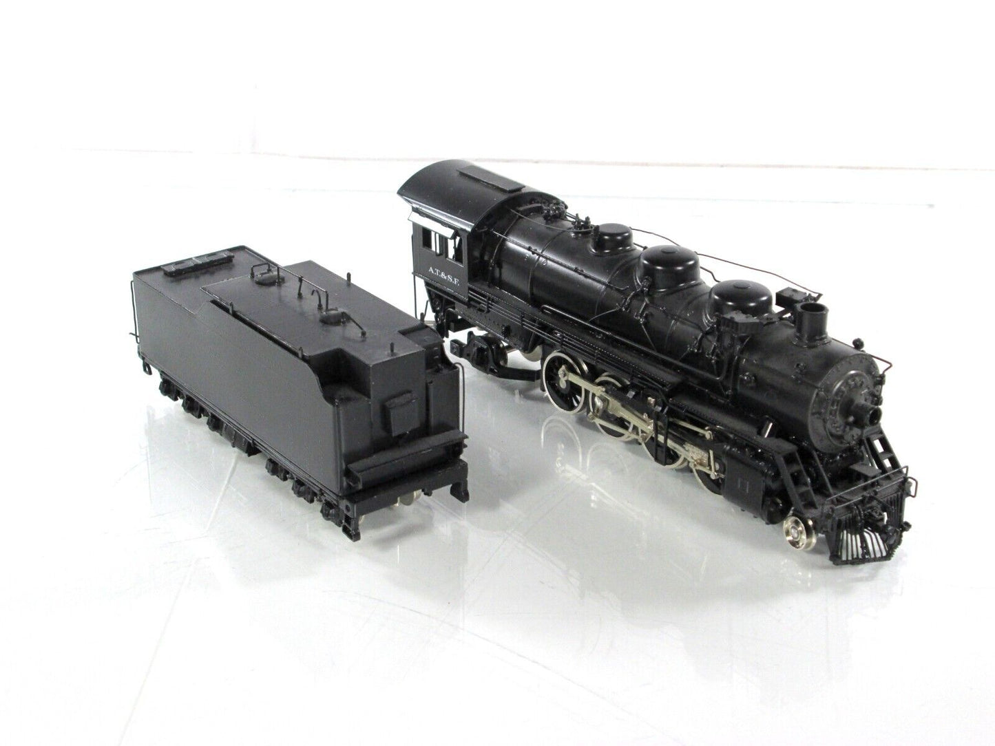 HO Scale Brass ***SANTA FE***  2-8-2  3160/4000 Class Locomotive - Sunset Models