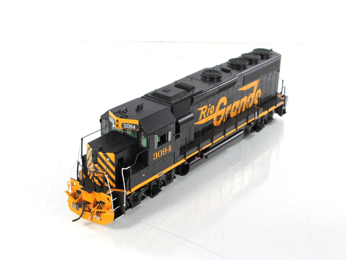 HO Scale ***DENVER & RIO GRANDE*** GP40-2 #3094 --- Athearn ATHG64551, DCC Ready