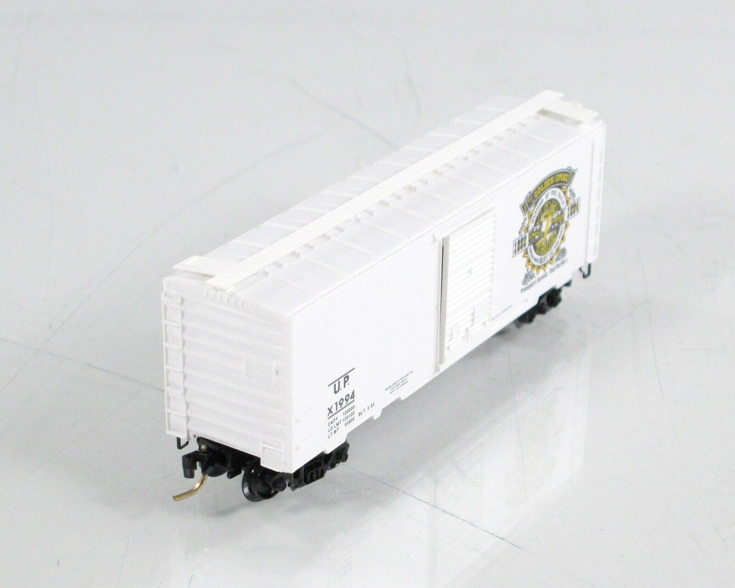 N Scale **U.P. GOLDEN SPIKE** *1869-1994* Box Car -- Micro Trains / Lowell Smith