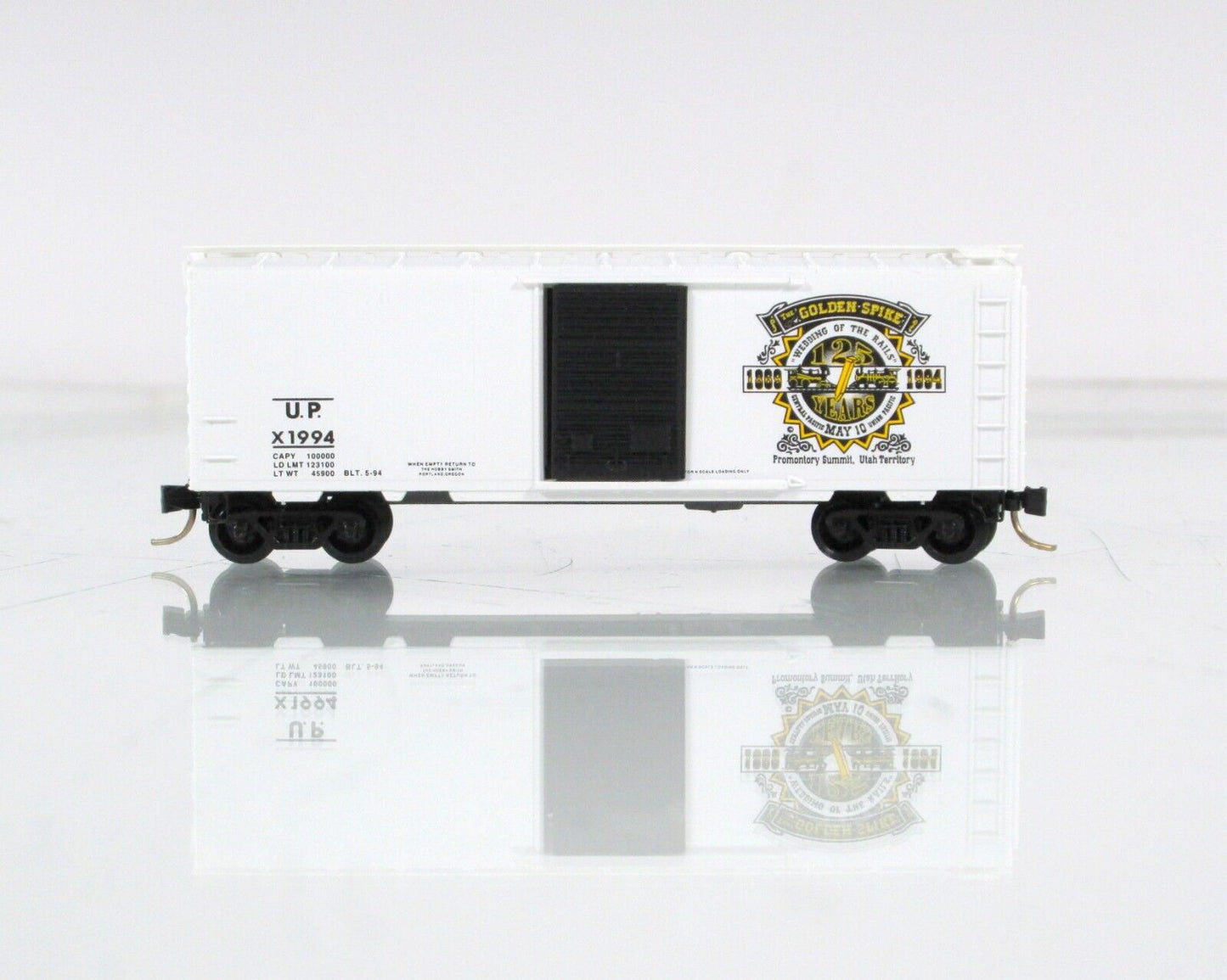 N Scale **U.P. GOLDEN SPIKE** *1869-1994* Box Car - Micro Trains / Lowell Smith