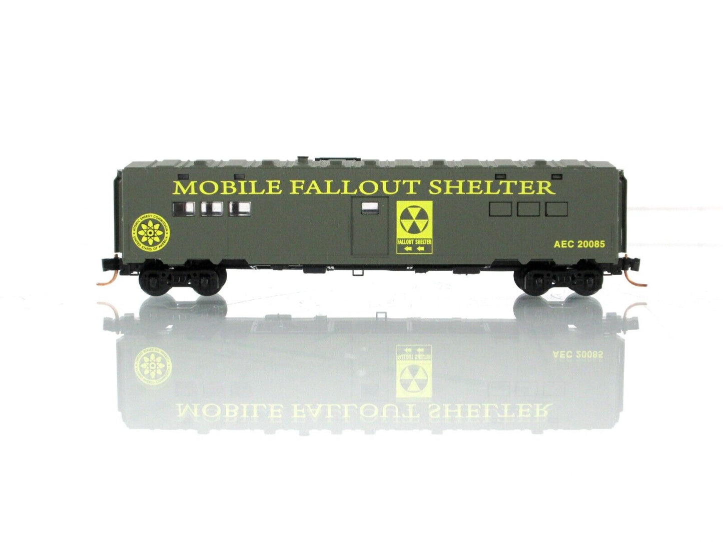 N Scale ***MOBILE FALLOUT SHELTER*** AEC 20085 - Micro Trains Special *VERY RARE