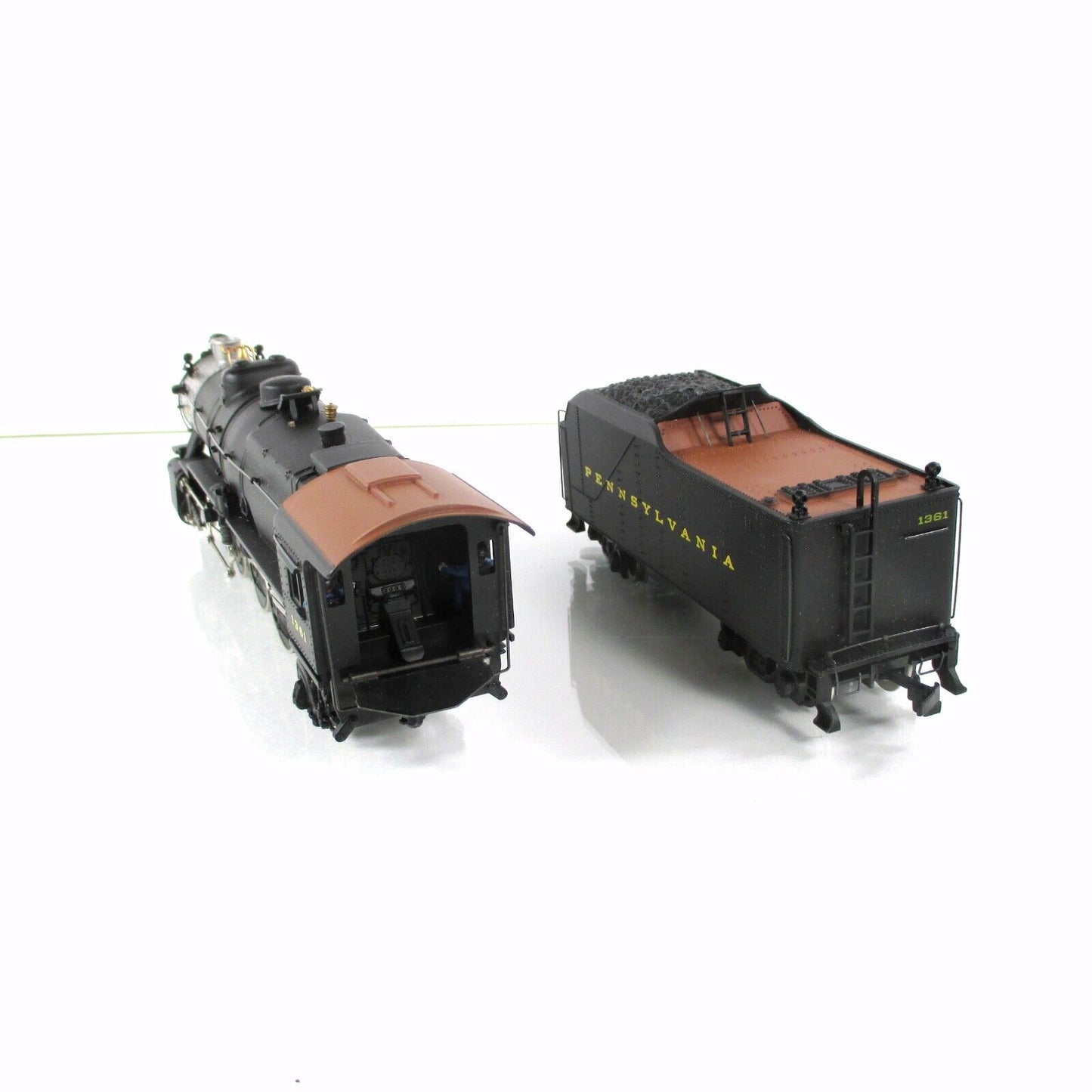HO Scale ***PENNSY PACIFIC*** K-4 - 4-6-2 Locomotive #1361 - Bachmann 41-0840-14