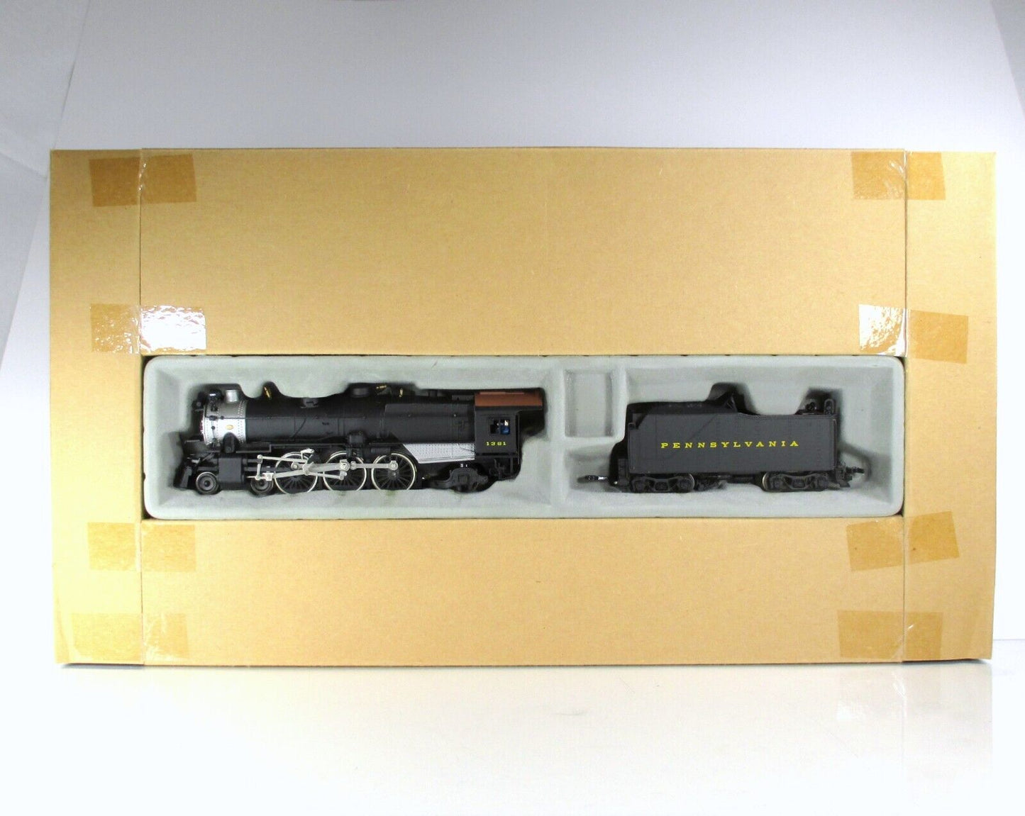 HO Scale ***PENNSY PACIFIC*** K-4 - 4-6-2 Locomotive #1361 - Bachmann 41-0840-14