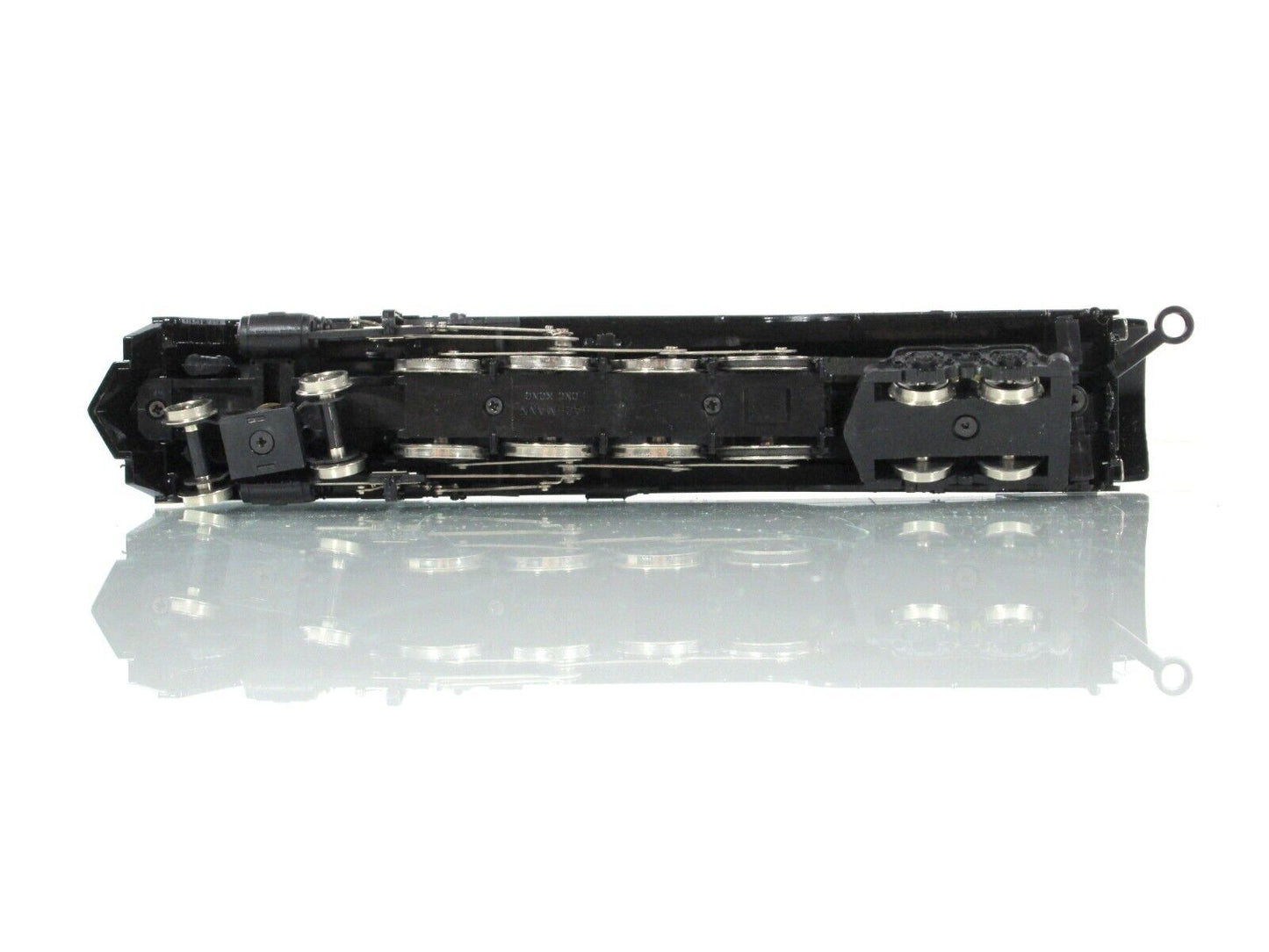 HO Scale **NORFOLK WESTERN** Class J 4-8-4 Locomotive #611 - Bachmann 41-0657-A4
