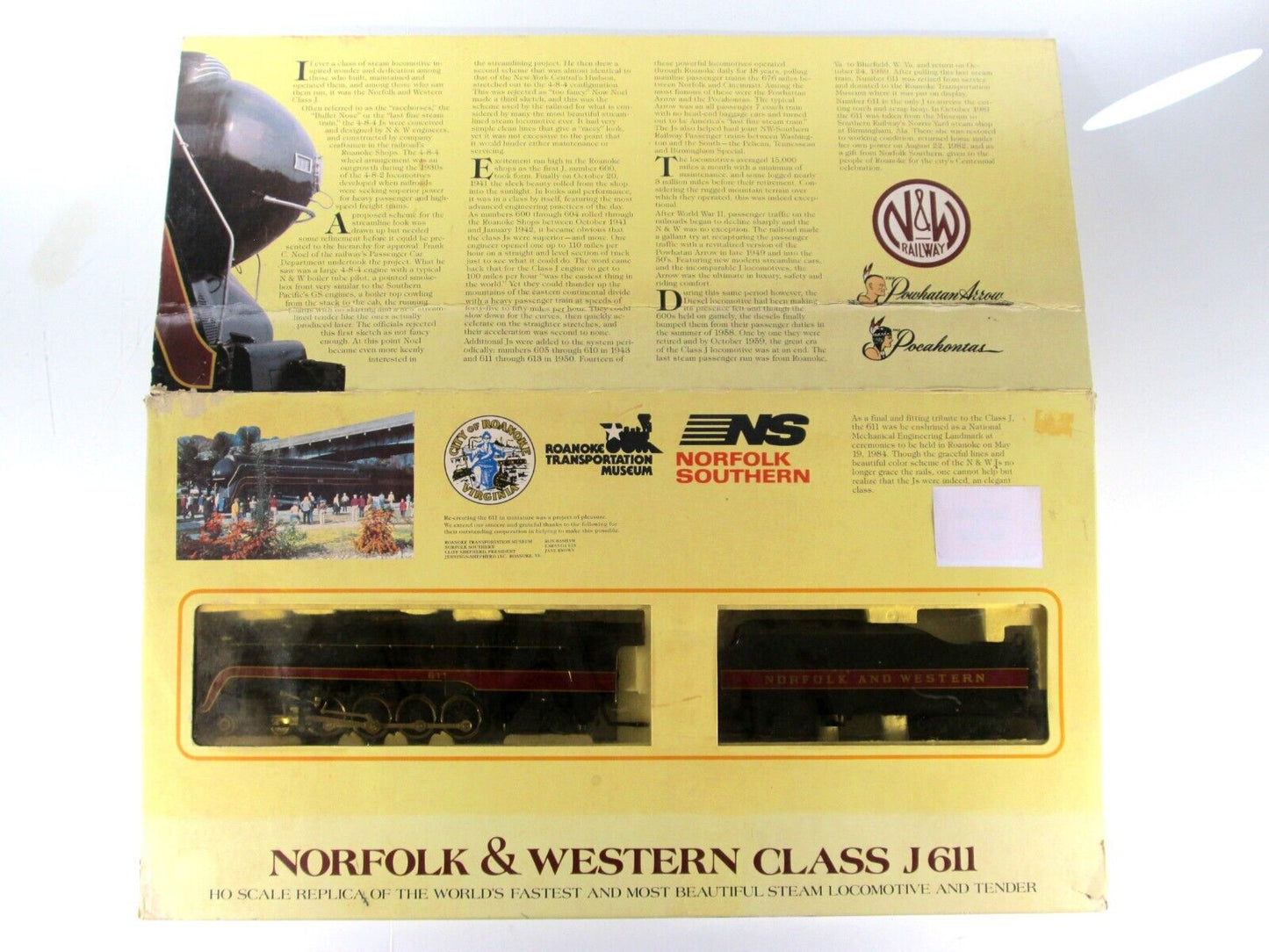 HO Scale **NORFOLK WESTERN** Class J 4-8-4 Locomotive #611 - Bachmann 41-0657-A4