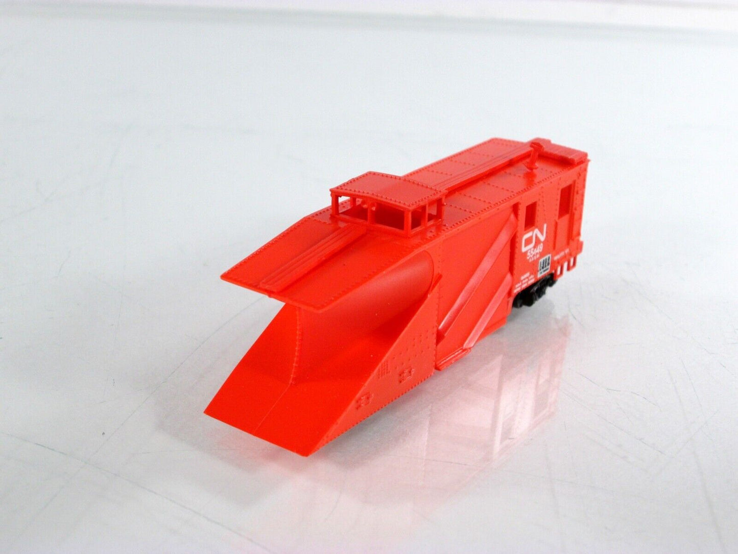 N Scale ***CANADIAN NATIONAL*** MoW Russell Snow Plow #55449 - Walthers 932-8510