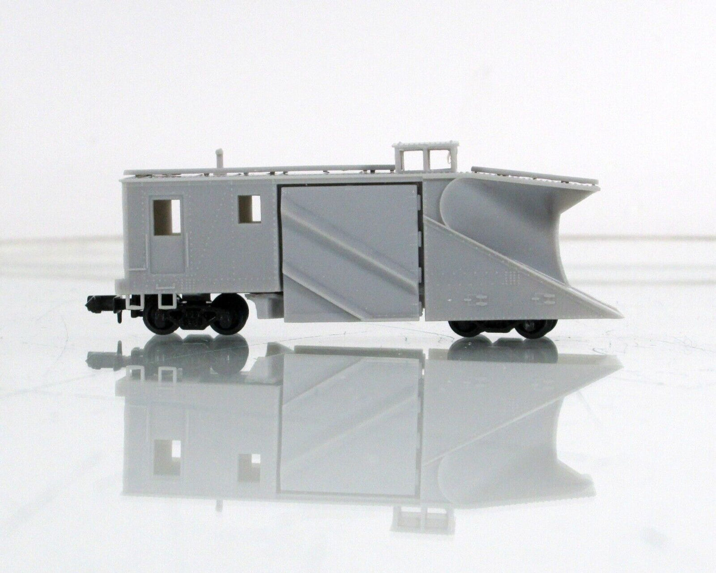 N Scale ***UNDECORATED*** MoW Russell Snow Plow -------------- Walthers 932-8500