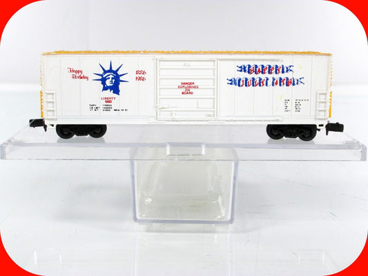 N Scale ***STATUE of LIBERTY 1886-1996*** Happy July 4th Box Car -- Bev-Bel 2189