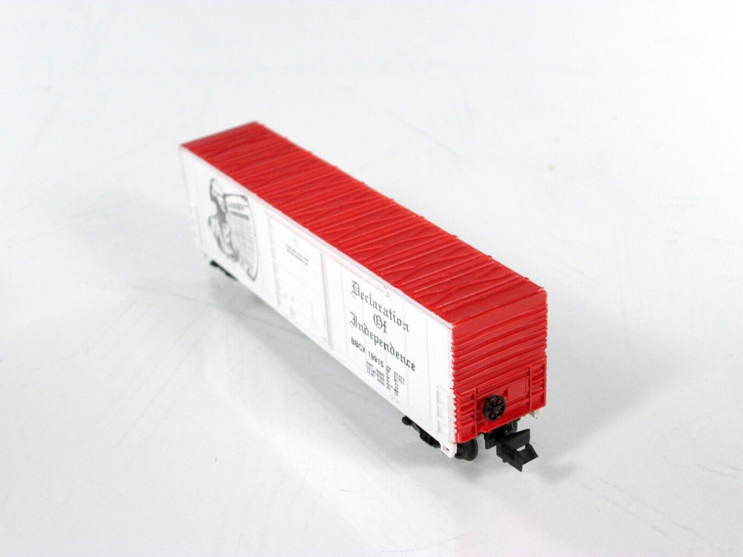 N Scale ***DECLARATION of INDEPENDENCE*** 50' Box Car BBCX 19915 - Bev-Bel 22005