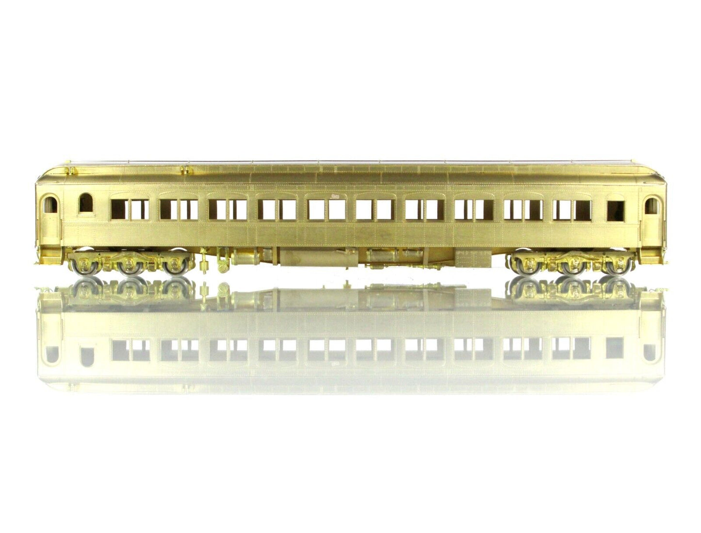HO Scale BRASS ***NORTHERN PACIFIC*** Reserved Seat Coach - W & R Enterprises