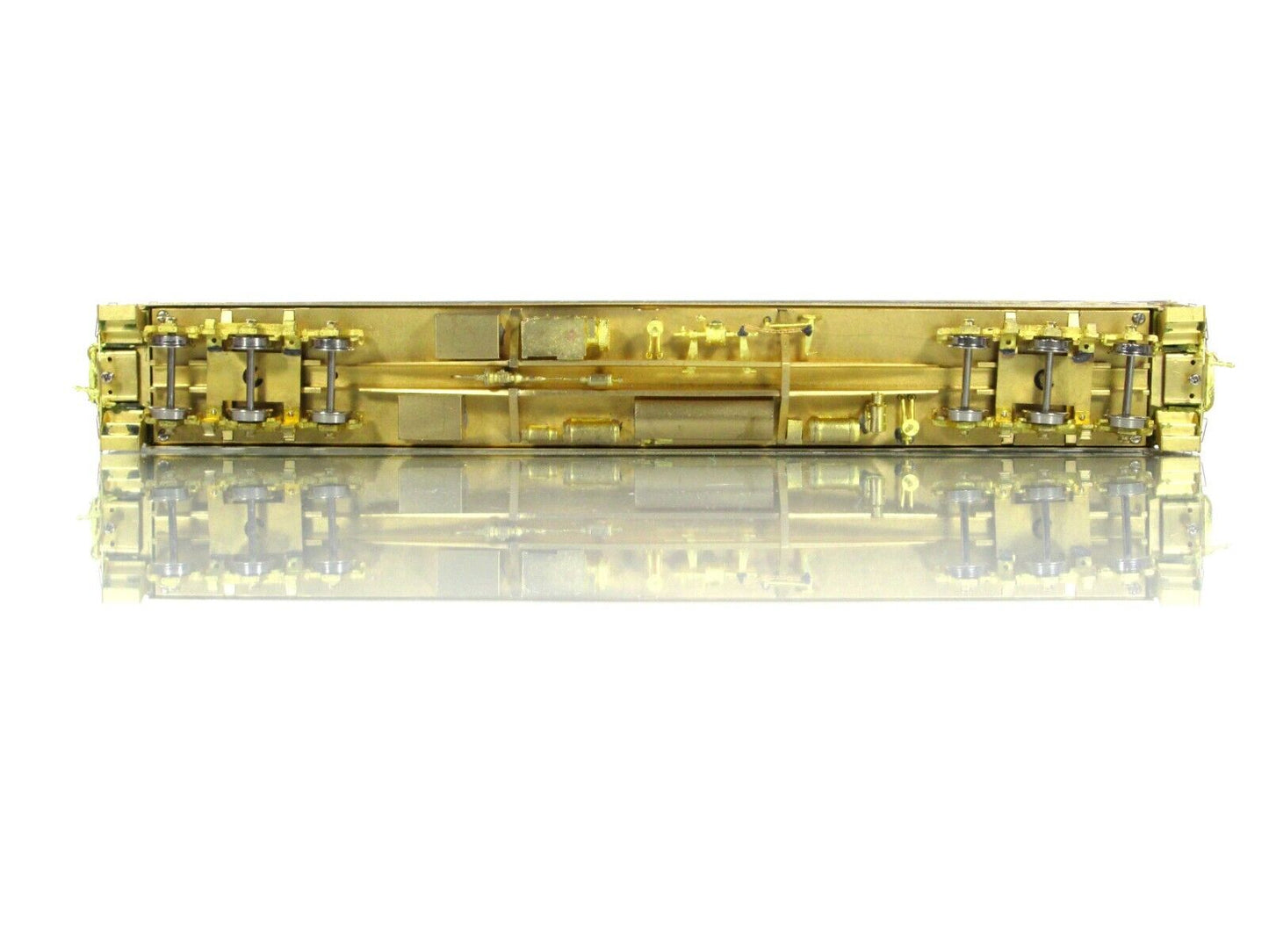 HO Scale BRASS ***NORTHERN PACIFIC*** Reserved Seat Coach - W & R Enterprises