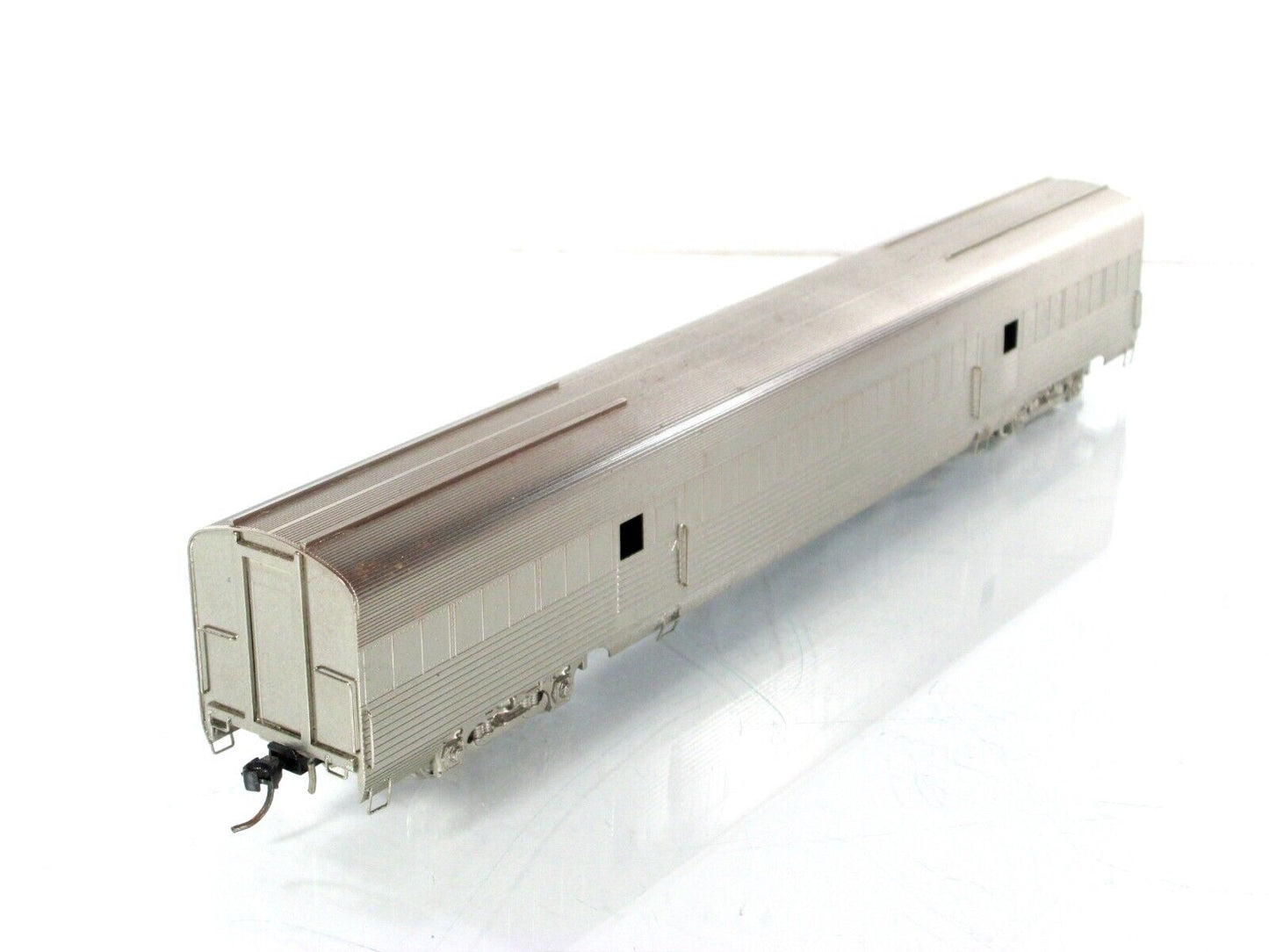 HO Scale BRASS **ATSF SUPER CHIEF** Baggage Car #3430 - by ORIENTAL, Knuckle Cpl