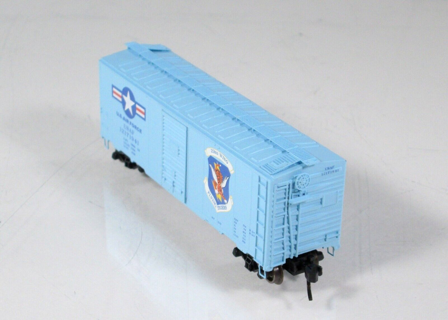 N Scale ***FLYING TIGERS** 23rd Wing Air Force Box Car #12171941 - DELUXE 240131