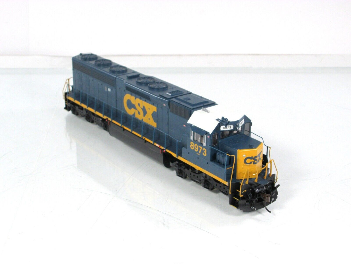 HO Scale ***CSX*** SD45-2 Locomotive 8973 -- Athearn G67202 w/ DCC Tsunami Sound