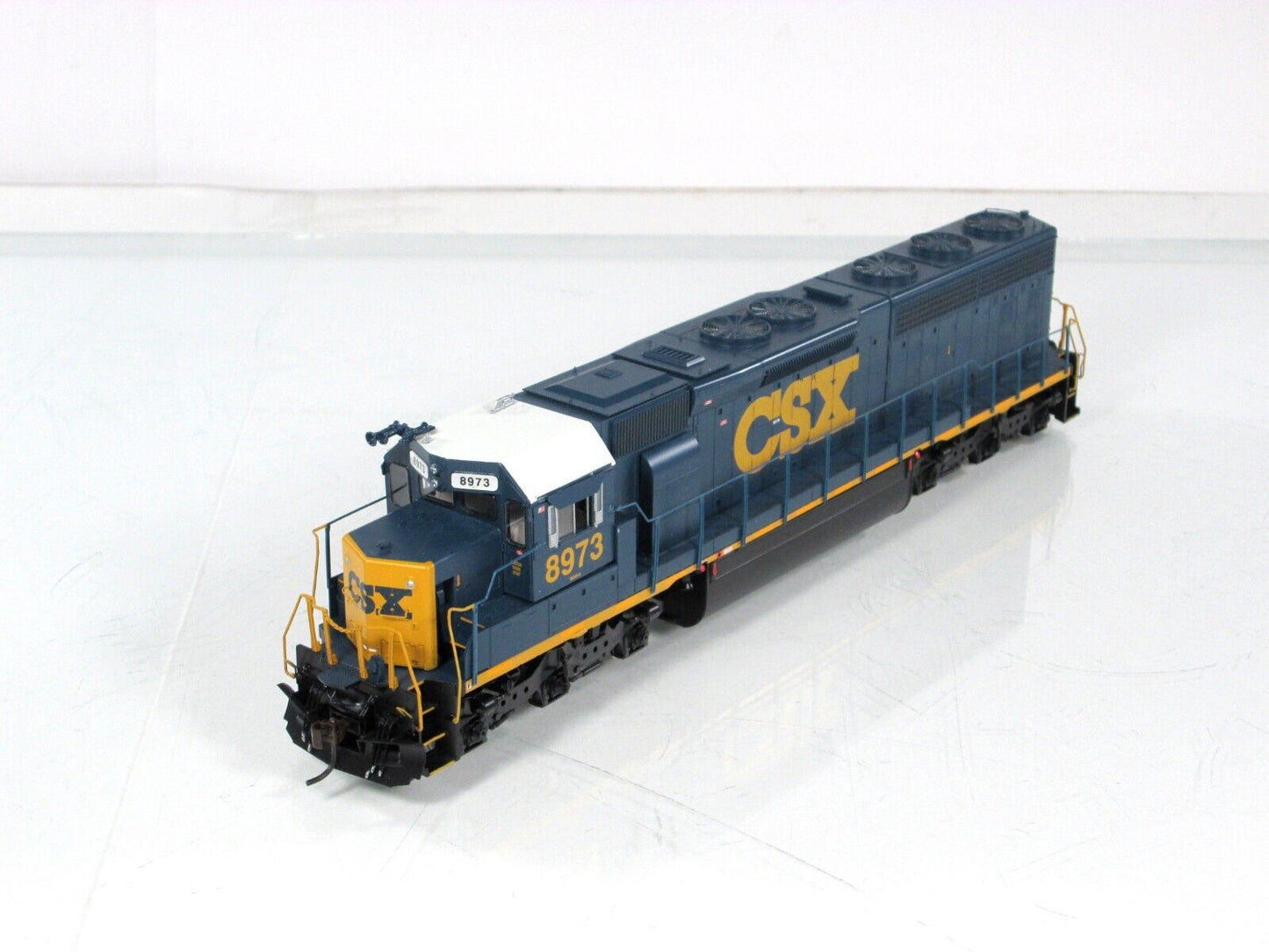 HO Scale ***CSX*** SD45-2 Locomotive 8973 -- Athearn G67202 w/ DCC Tsunami Sound