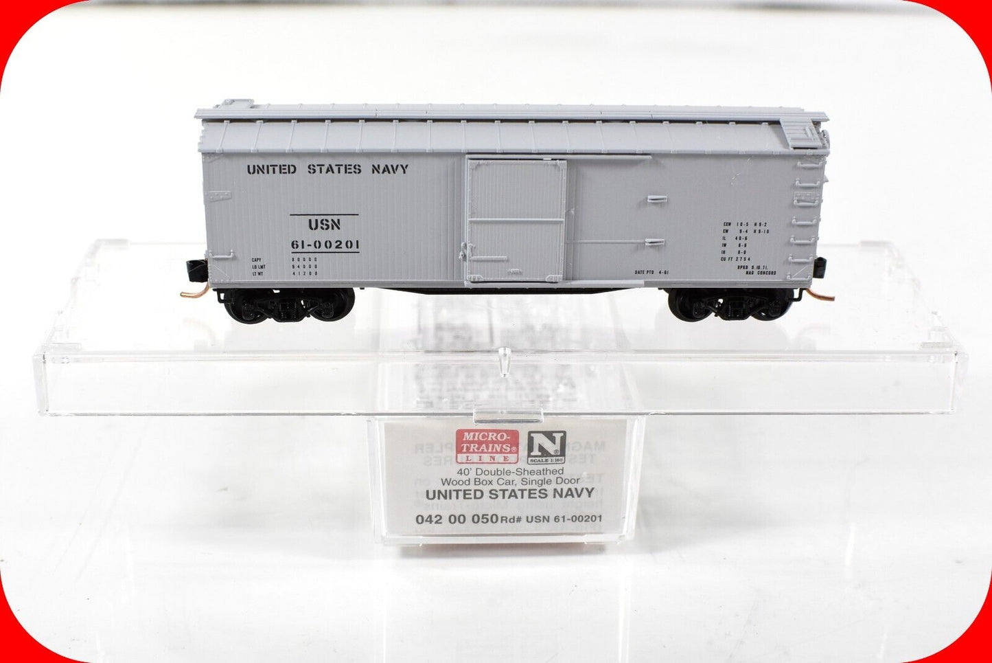 N Scale ***US NAVY*** 40' Military Box Car - USN 61-00201 -Micro Trains 04200050