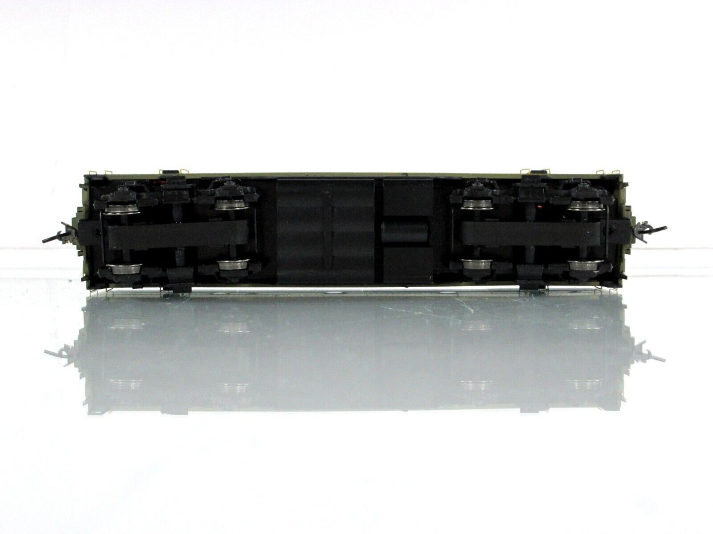 HO Scale ***CANADIAN NATIONAL*** F9B #6619 - Intermountain 49587-08, DCC Ready