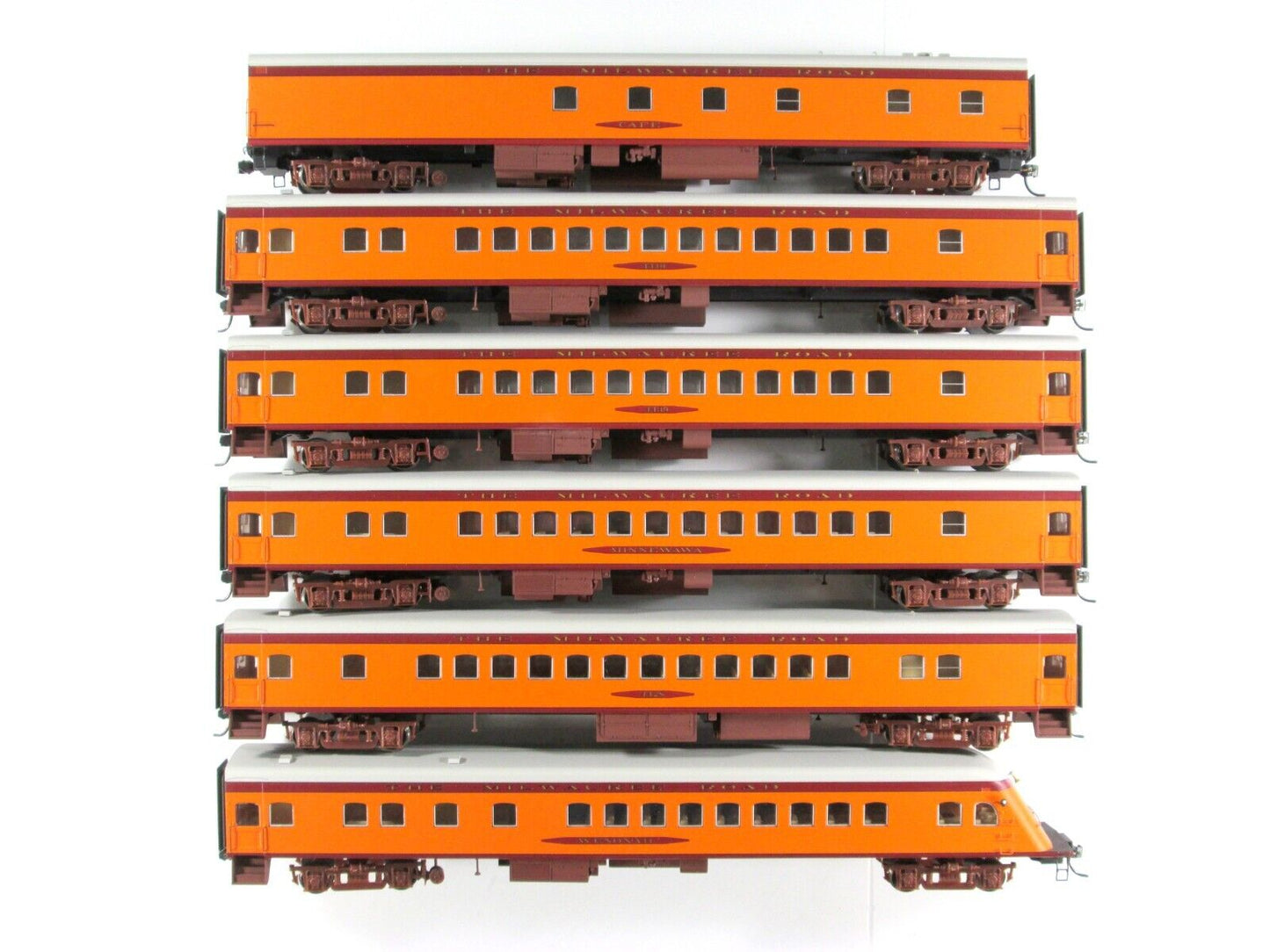 HO Scale **MILWAUKEE RD** 1935 HIAWATHA Passenger Car 6-Pack - FOX VALLEY 10001