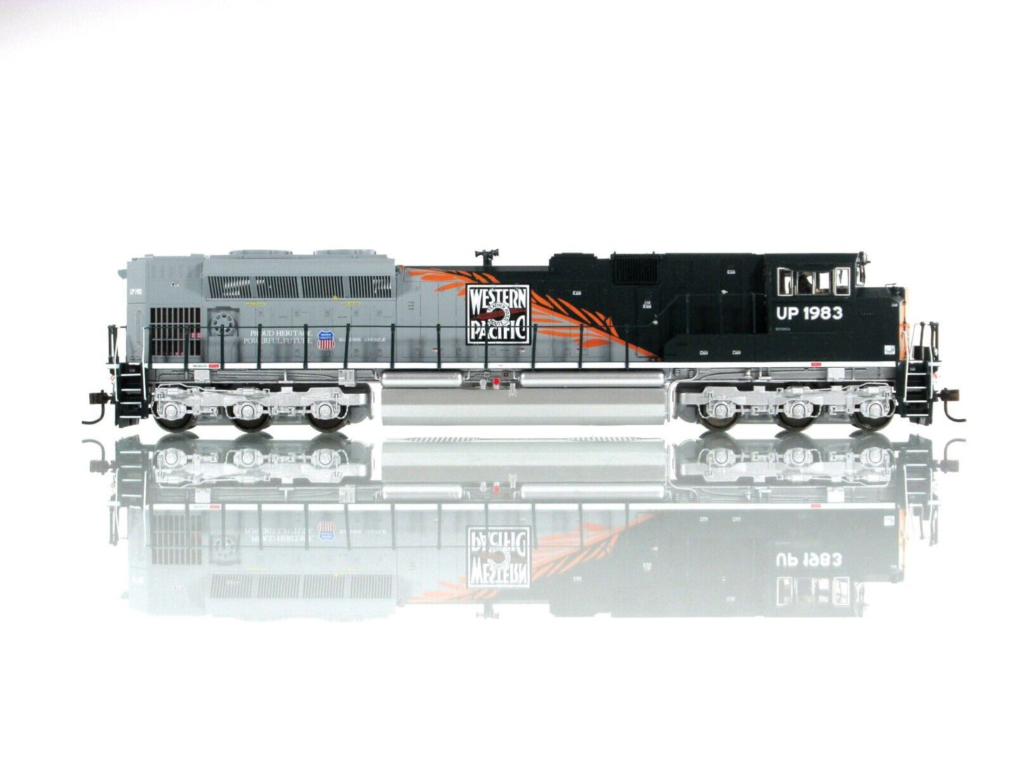HO Scale **WESTERN PACIFIC** SD70ACe, Heritage UP 1983 - MTH 80-2008-1, DCC Rdy