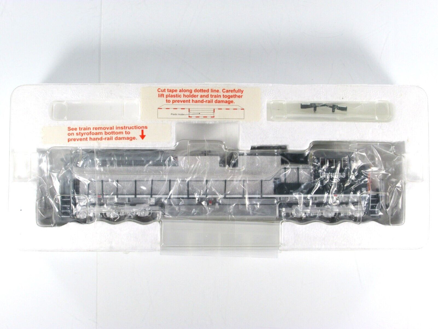 HO Scale **WESTERN PACIFIC** SD70ACe, Heritage UP 1983 - MTH 80-2008-1, DCC Rdy