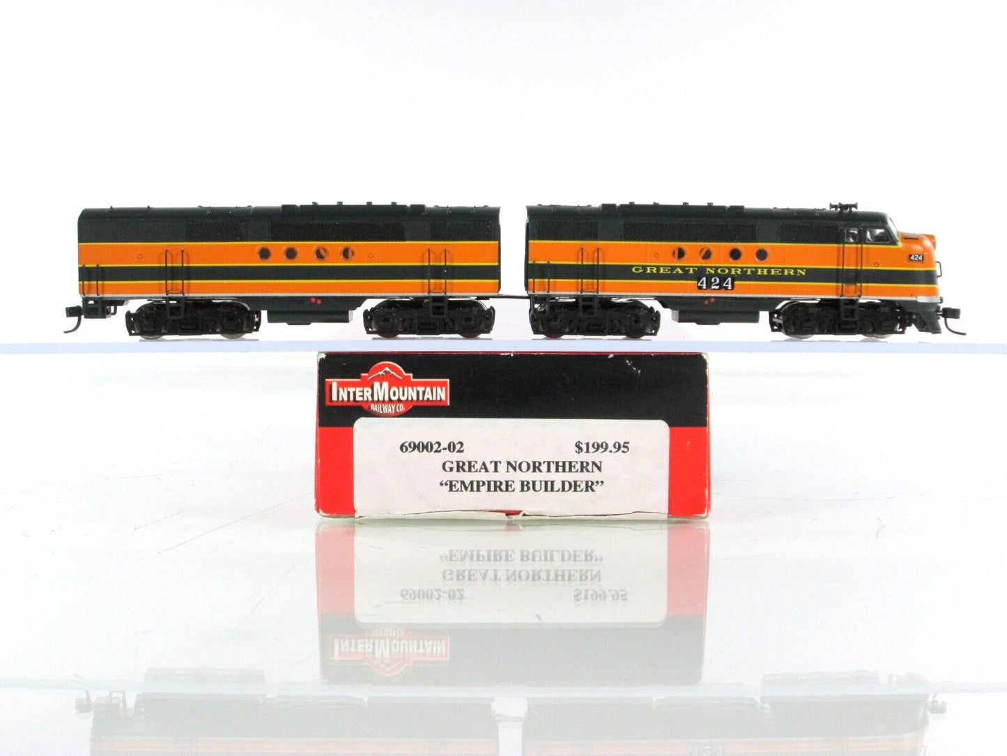 N Scale *GREAT NORTHERN EMPIRE BUILDER* FT A/B - Intermountain 69002-02, DCC Rdy