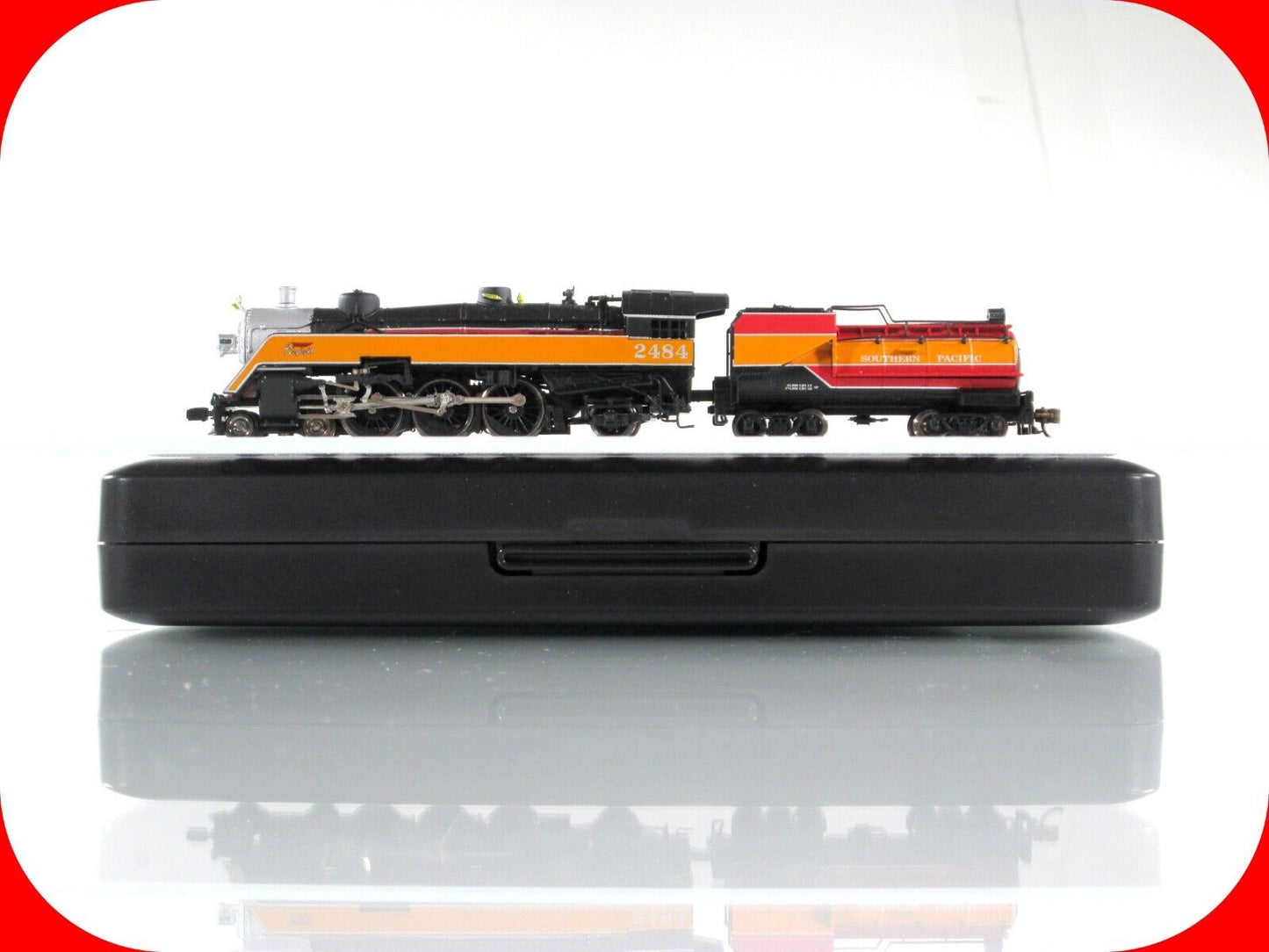 N Scale SOUTHERN PACIFIC DAYLIGHT 4-6-2 Semi-Streamliner Locomotive -Model Power