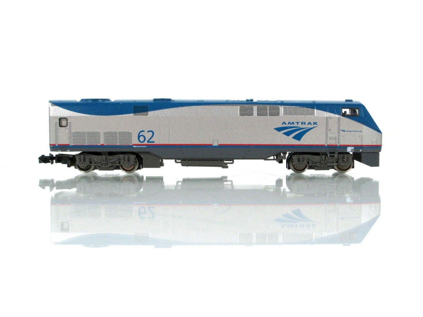 N Scale ***AMTRAK*** P42 Phase V #62 ----- Kato 176-6004, DCC Ready, **Read Desc