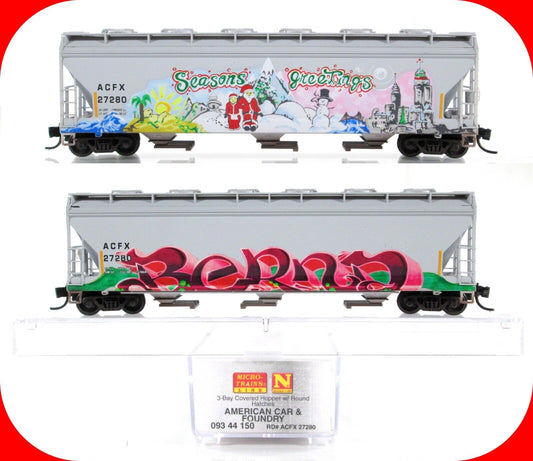 N Scale ***SEASON'S GREETINGS*** XMAS Graffiti Hopper ---- Micro Trains 09344150