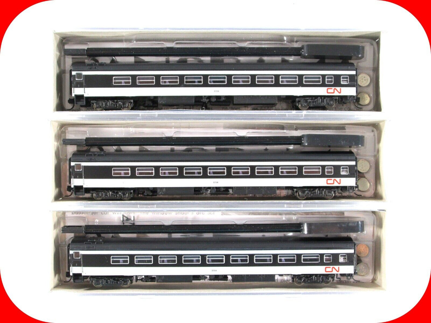 N Scale CANADIAN NATIONAL Dayniter Passenger Coach Car 3-Pack Set -Rapido TRAINS