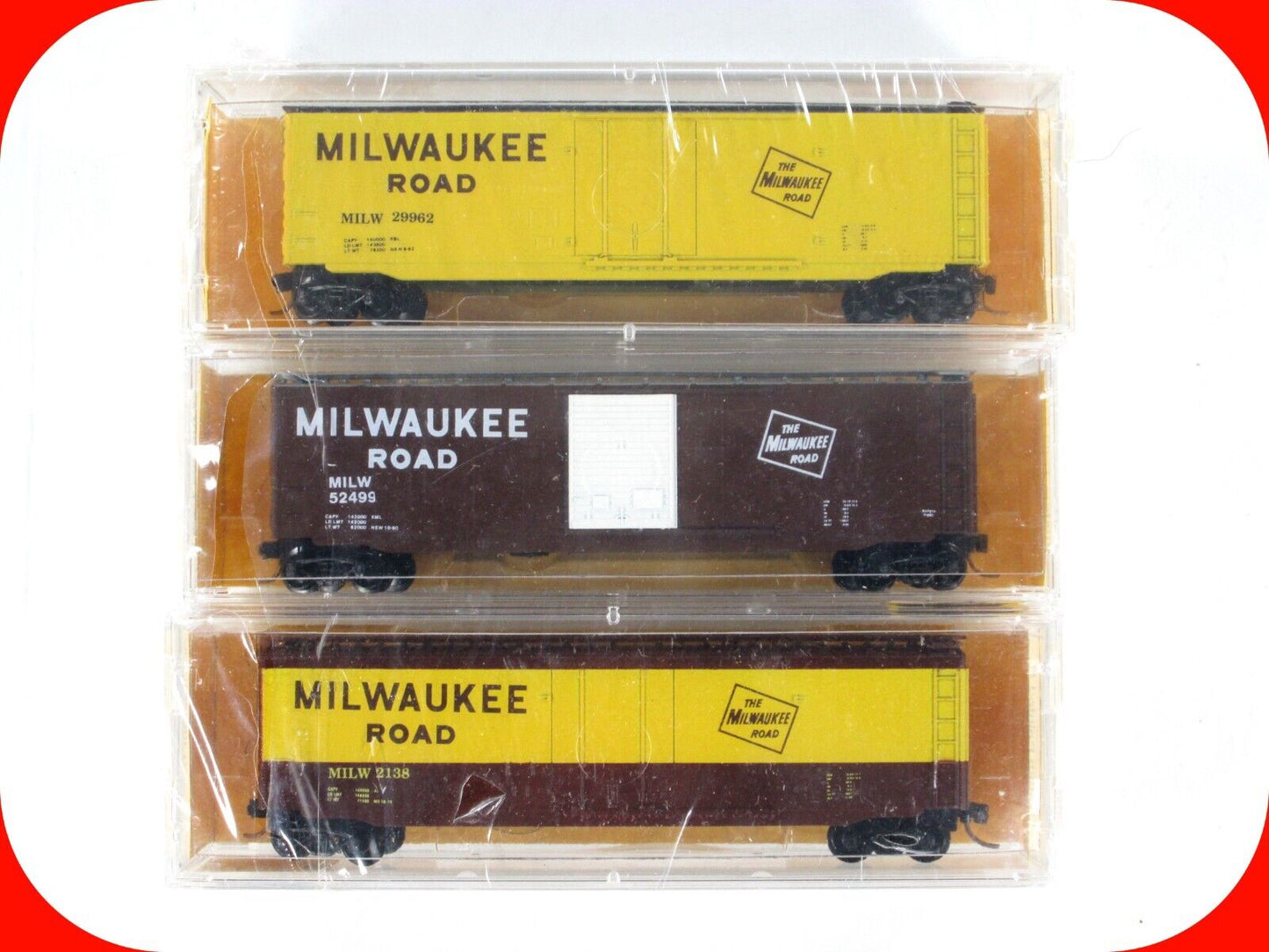 N Scale ***MILWAUKEE ROAD*** Box Car 3-Pack - Micro Trains / Al's Kustom ***RARE