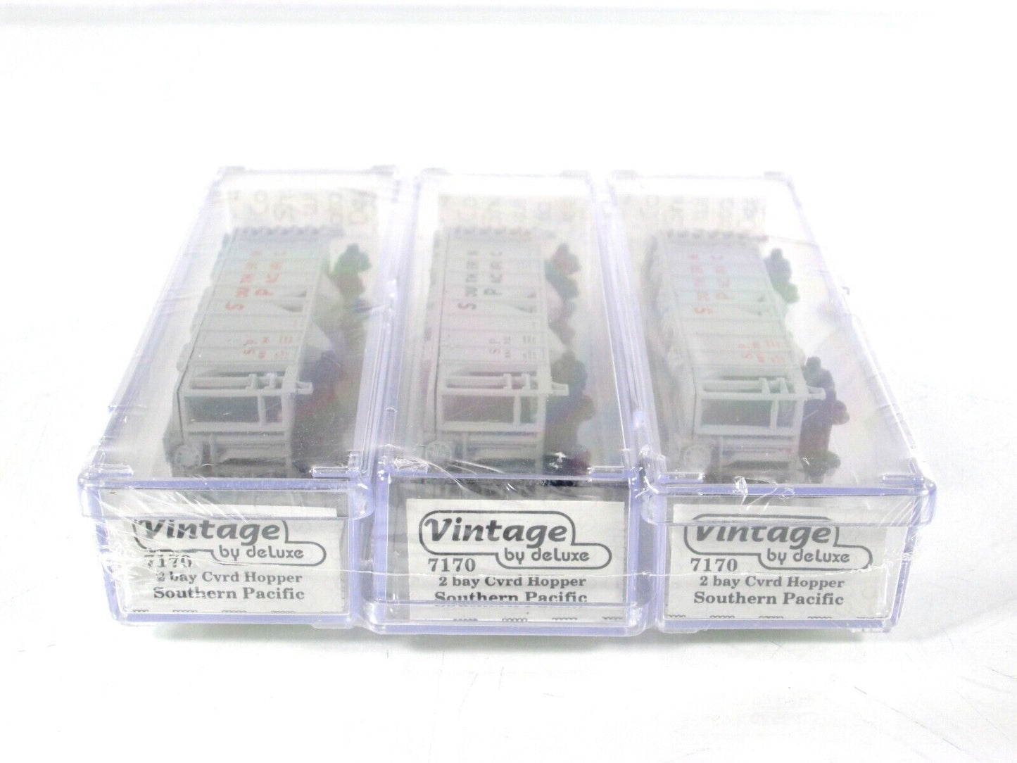 N Scale ***SOUTHERN PACIFIC*** 2-Bay Covered Hopper 3-Pack Set ----- DELUXE 7170