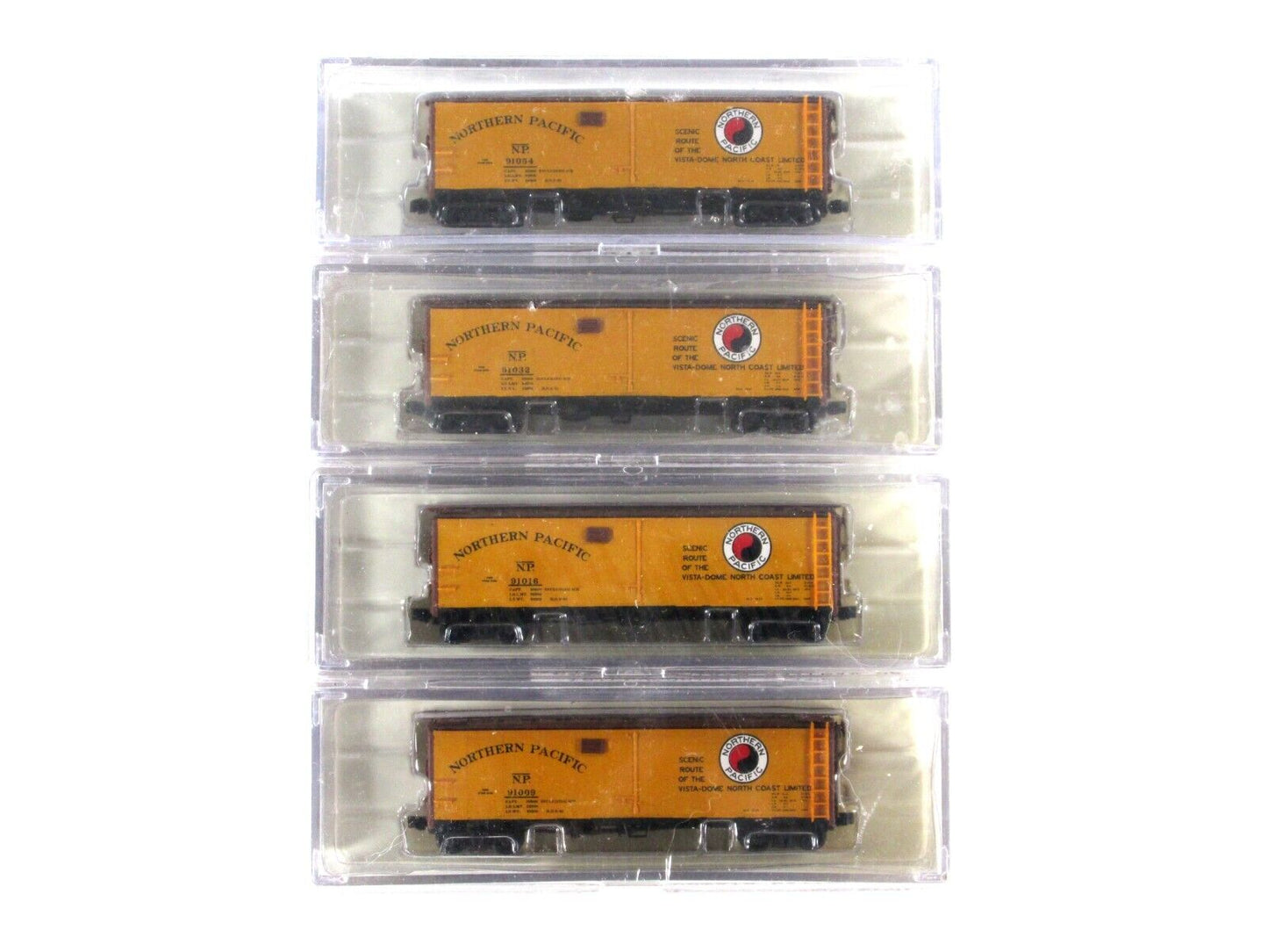 N Scale ***NORTHERN PACIFIC*** R-40-23 Reefer 12-Car Set --- Intermountain 65502