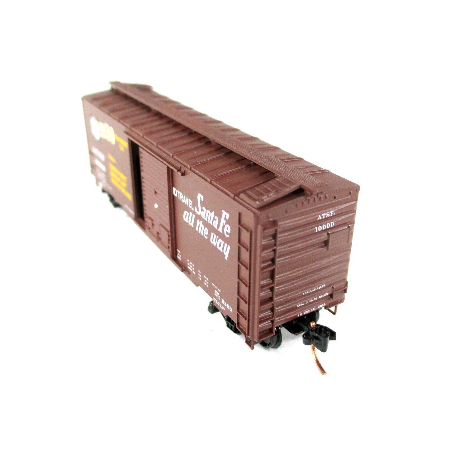 N Scale ***SANTA FE*** Transparent Impact Demo Box Car --- Micro Trains 02000197