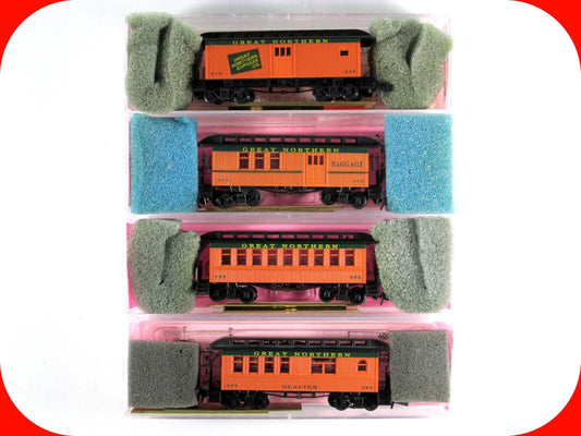 N Scale **GREAT NORTHERN** OVERTON Old Time Passenger 4-Car Set ---- Roundhouse