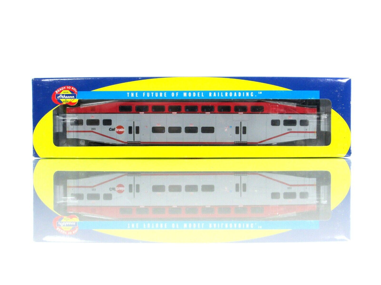 HO Scale **CALTRAIN** Bombardier Commuter CONTROL Car - JPBX 223 -- Athearn 2568