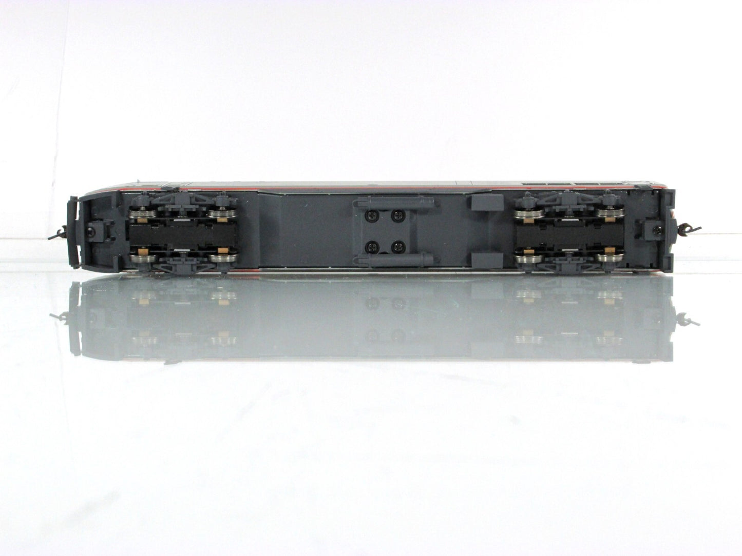 HO Scale ***AMTRAK*** AMD-103 Locomotive #55 ---- Athearn 99338, DC/DCC Equipped