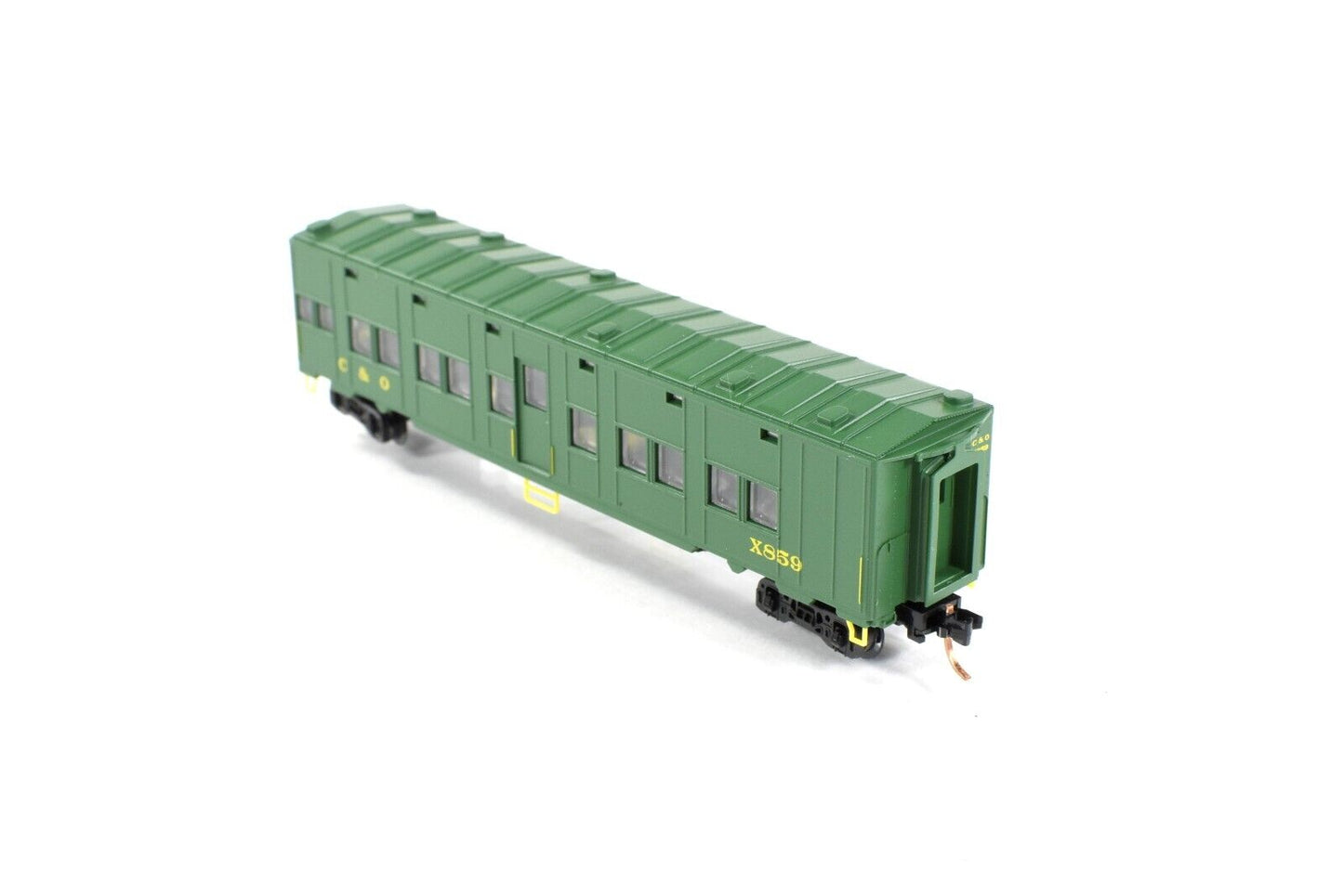 N Scale ***CHESAPEAKE & OHIO*** Troop Sleeper Car, X859 -- Micro Trains 116030.1
