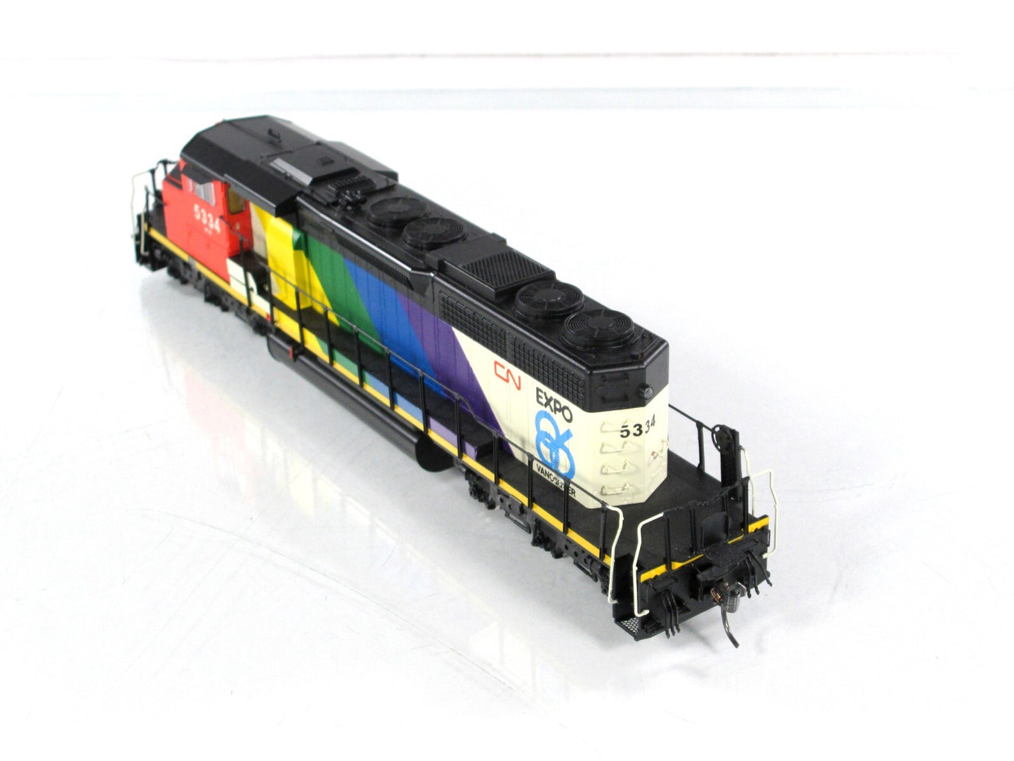 HO Scale *CANADIAN NATIONAL, EXPO 86* SD40-2W #5334 -Intermountain 49305 DCC Rdy