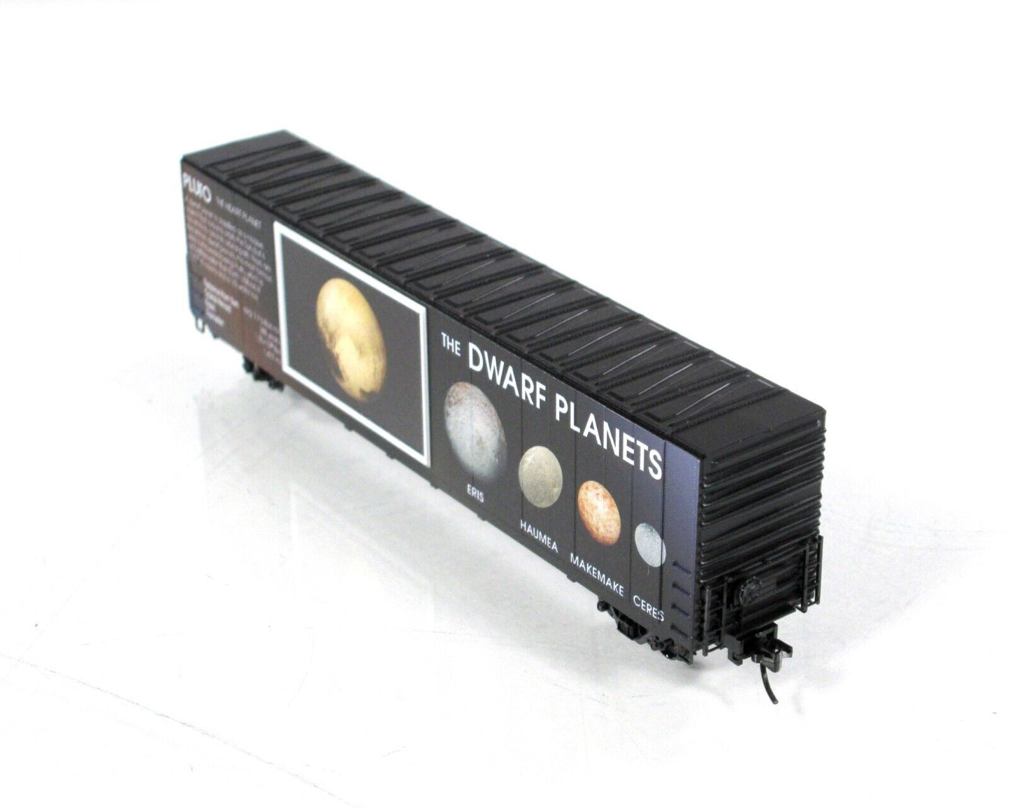 N Scale *DWARF PLANETS** Solar System 60' Box Car -Micro Trains 10200839 LIGHTED
